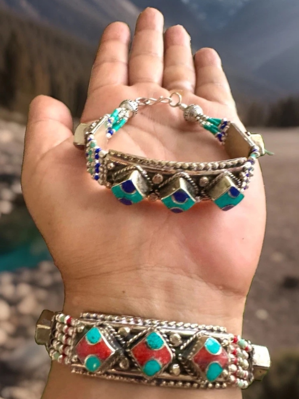 Vintage & Handcrafted Artisan Ethnic Tribal Bracelet Inlay Stones Set In Silver